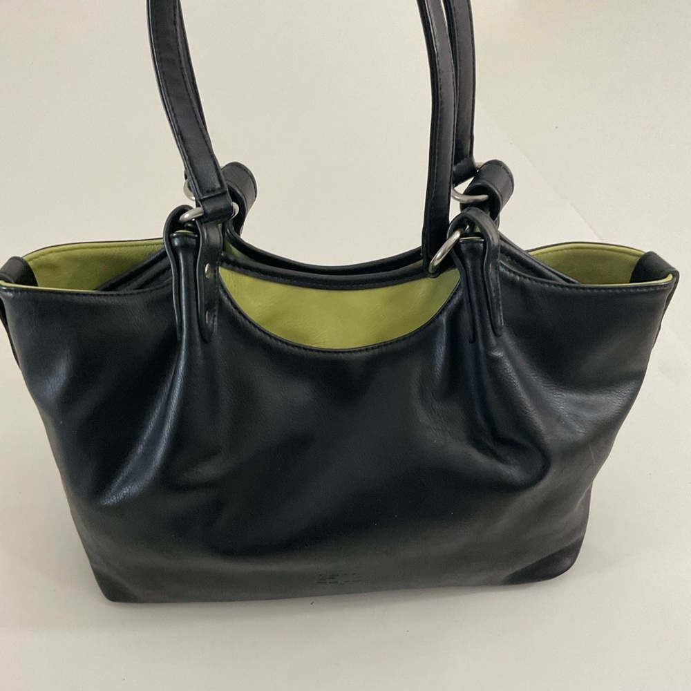 Espe large black vegan shoulder bag